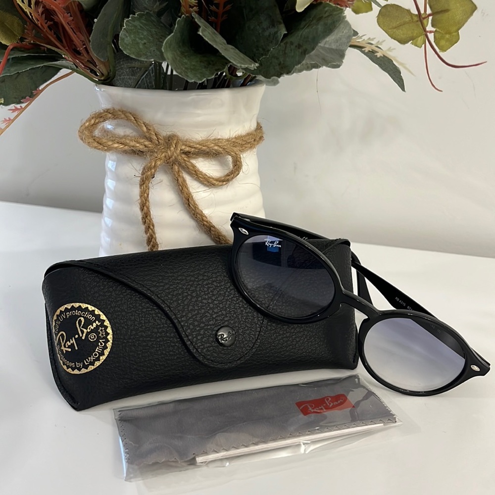 RAY-BAN Women’s Sunglasses